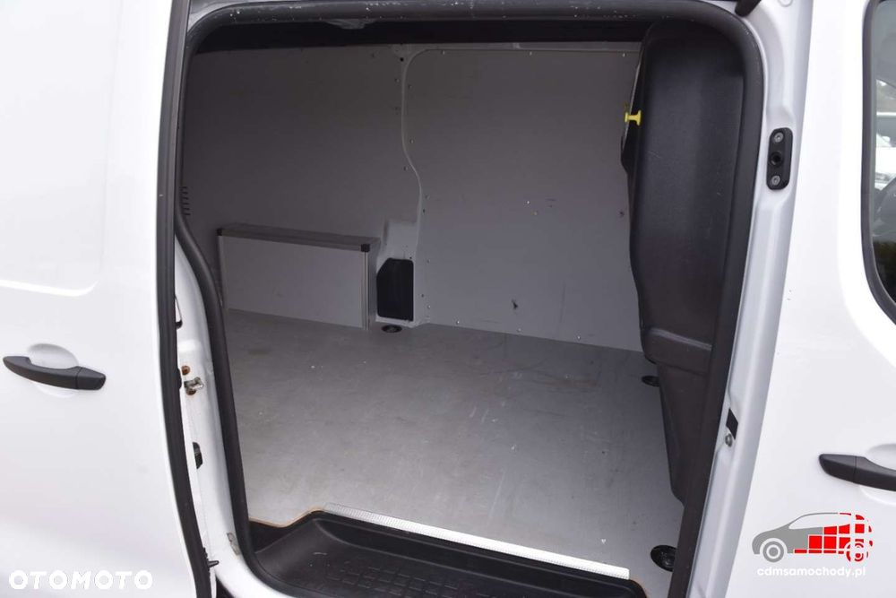 Opel Vivaro - 18