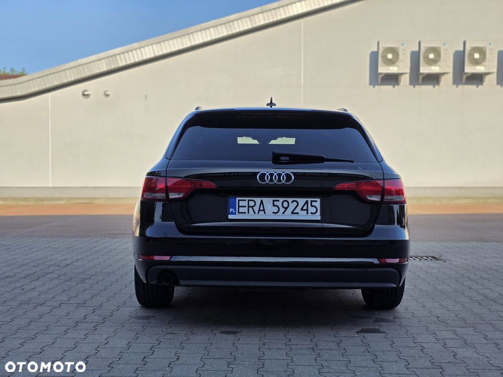 Audi A4 Avant - 4
