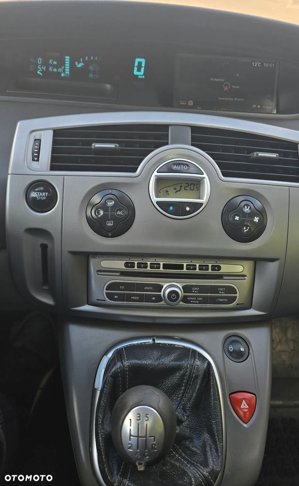 Renault Scenic - 9