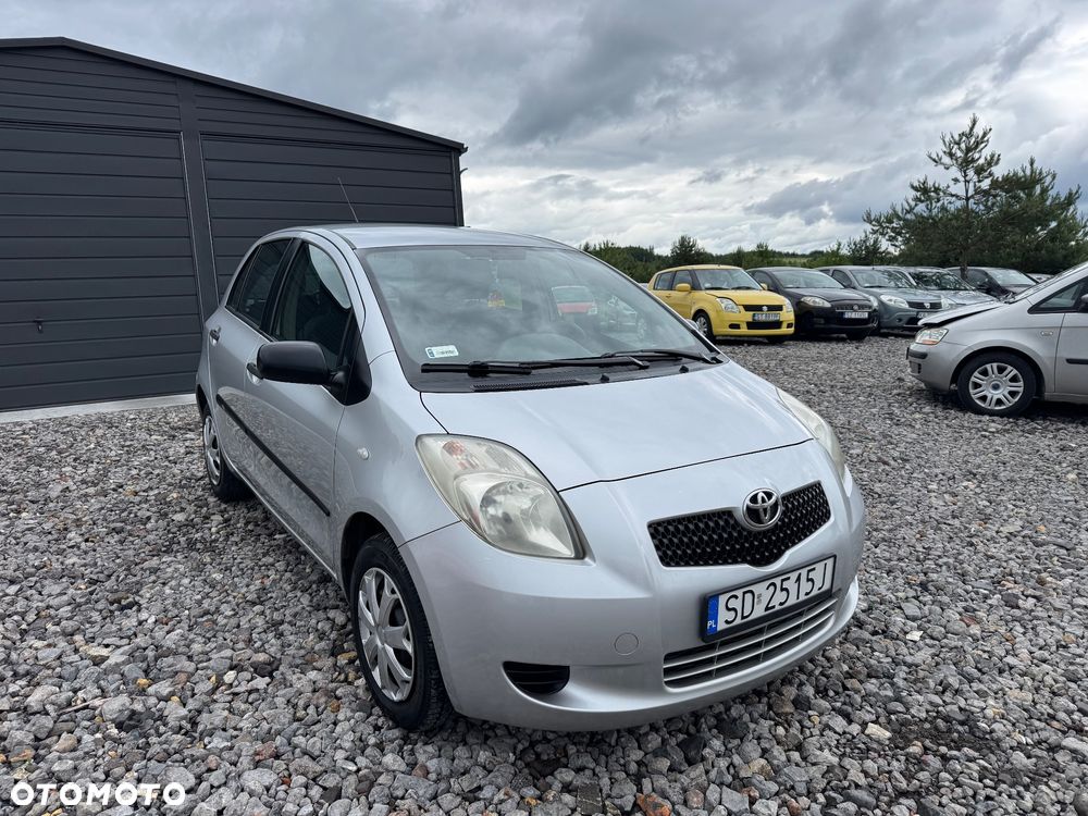 Toyota Yaris 1.0 Luna - 6