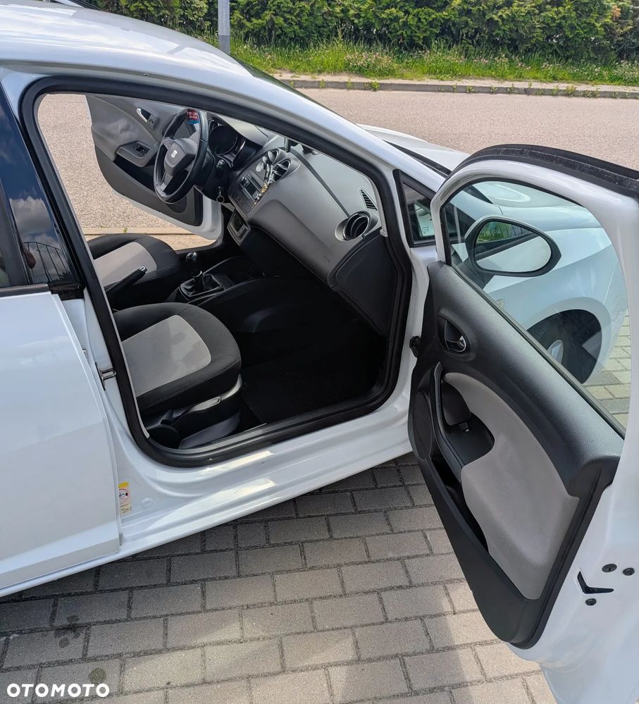 Seat Ibiza 1.4 16V Reference - 17