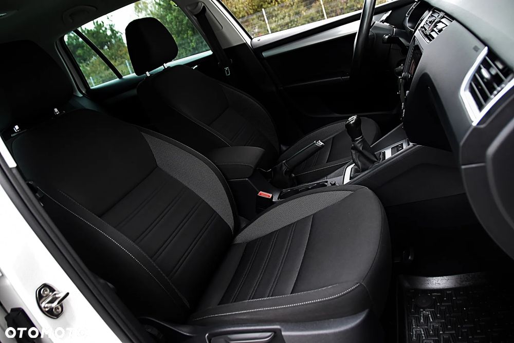 Skoda Octavia 1.6 TDI Ambition - 20