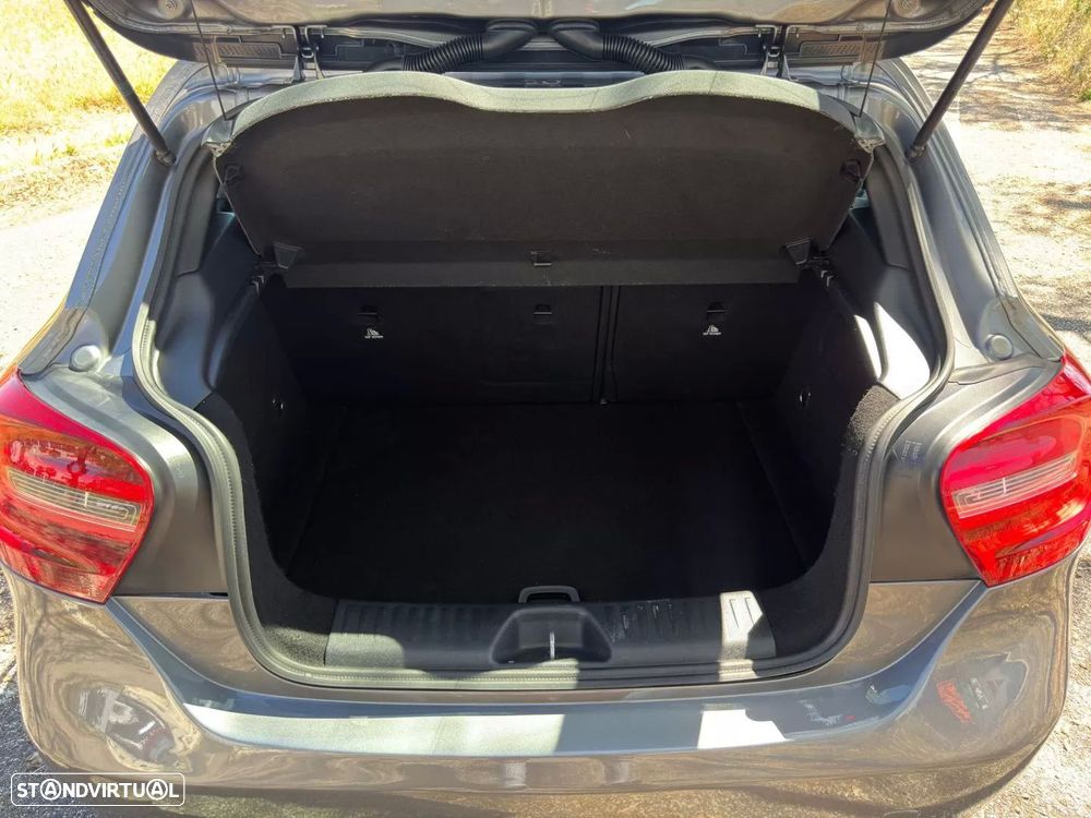 Mercedes-Benz A 180 CDI 7G-DCT 2Style - 31
