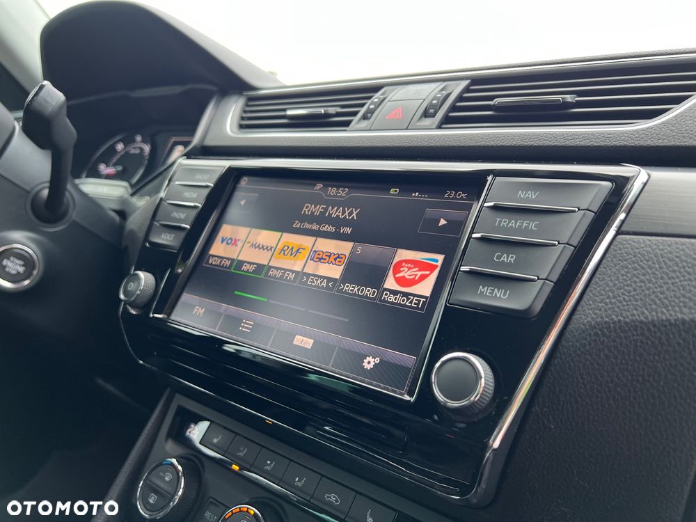 Skoda Superb 2.0 TDI Ambition - 29