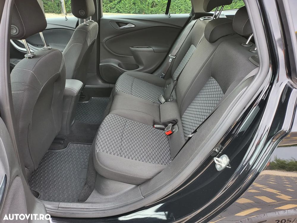 Opel Astra 1.6 CDTI Active - 13