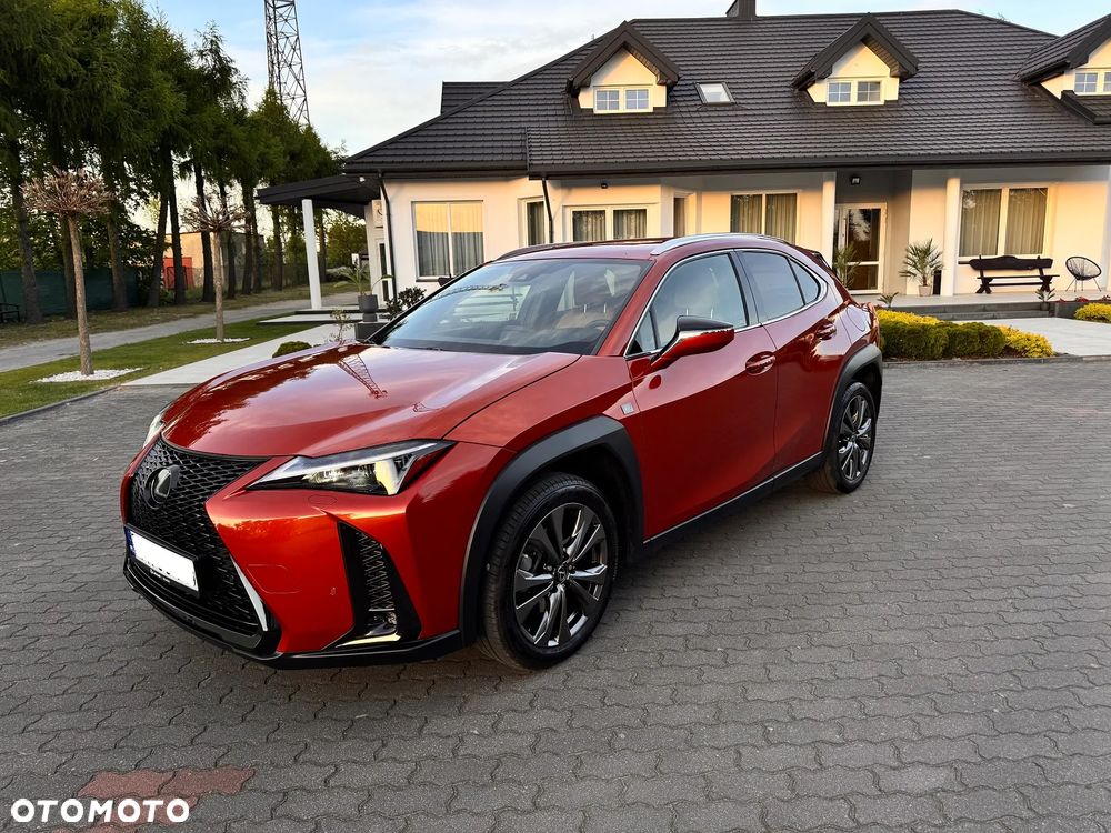 Lexus UX 250h F Sport 2WD - 1