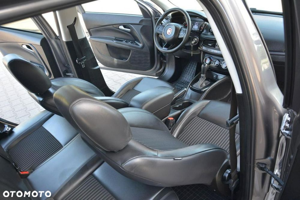 Fiat Tipo 1.6 MultiJet DCT S-Design - 17