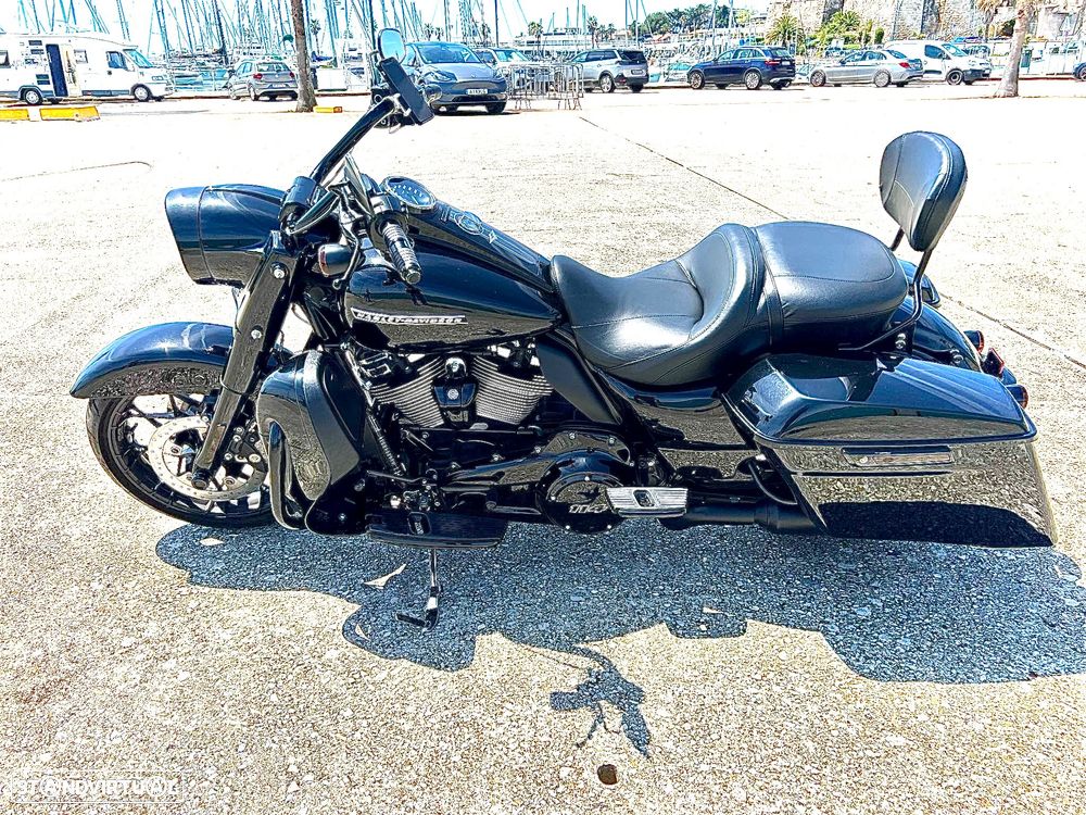 Harley-Davidson FLHR Road King Special - 23