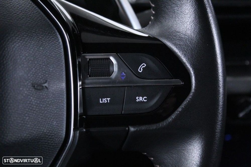 Peugeot 5008 1.5 BlueHDi Allure Pack EAT8 - 23