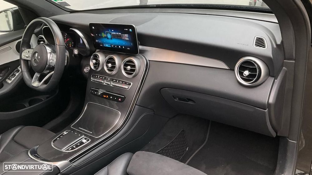 Mercedes-Benz GLC 300 e 4Matic - 4