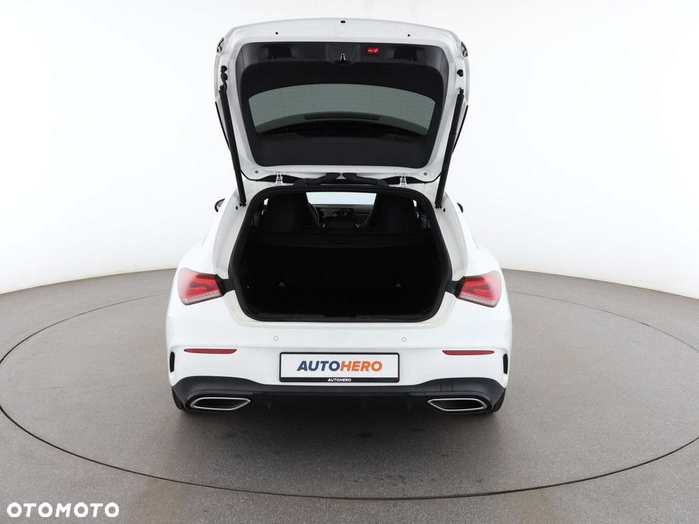 Mercedes-Benz CLA 200 d 8G-DCT AMG Line - 20