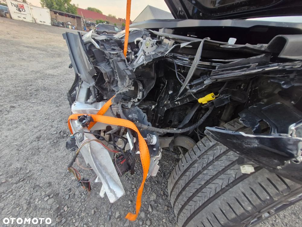 BMW i5 eDrive40 - 24
