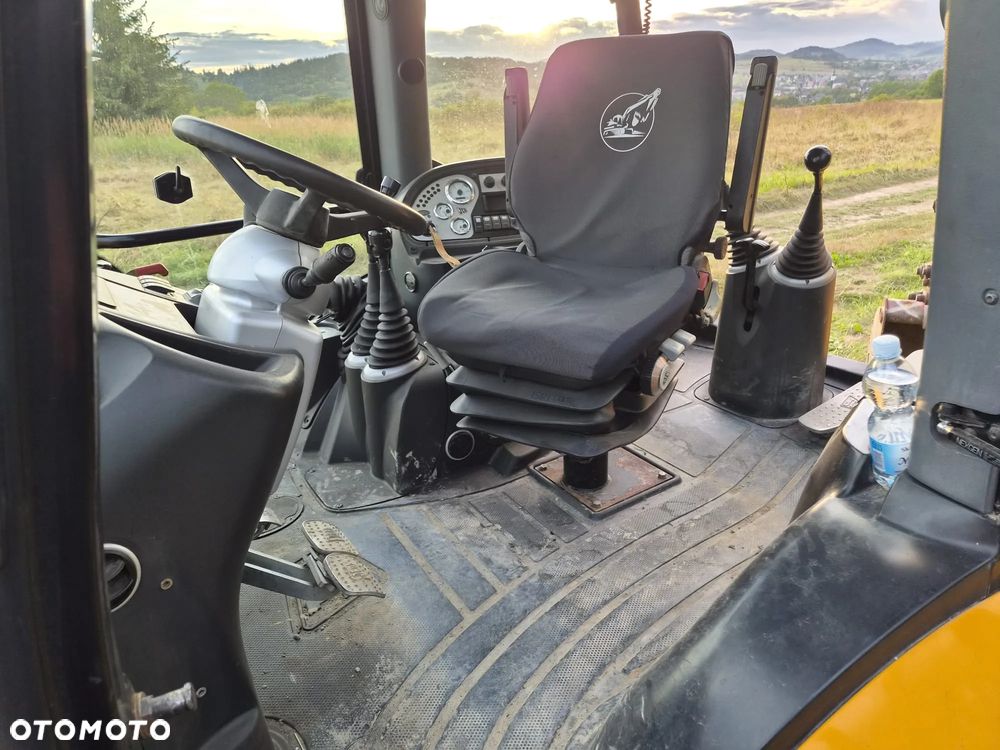 JCB 4CX - 4