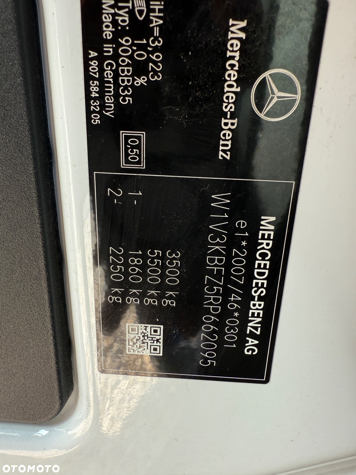 Mercedes-Benz Sprinter 317 CDI /L2H2 średniak/LED/Prawie Nowy/Navi/Klima/Kamera/bdb stan - 36