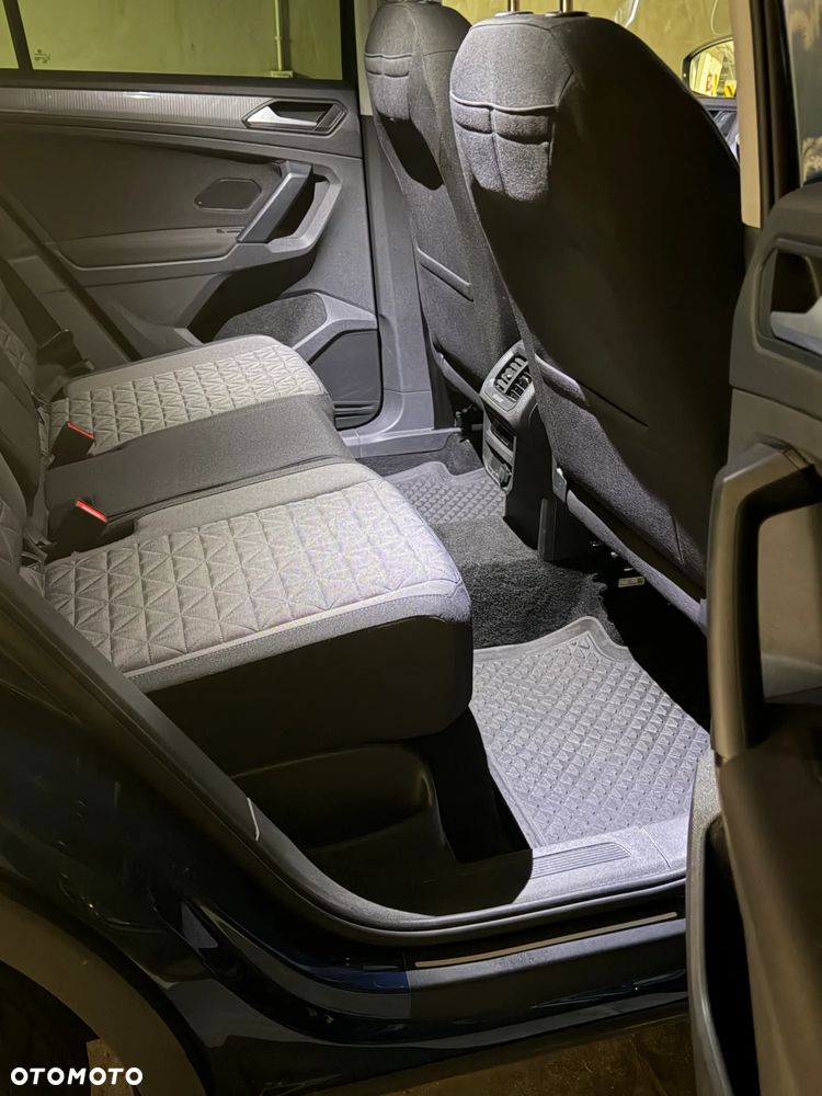 Volkswagen Tiguan 1.5 TSI EVO Elegance DSG - 38