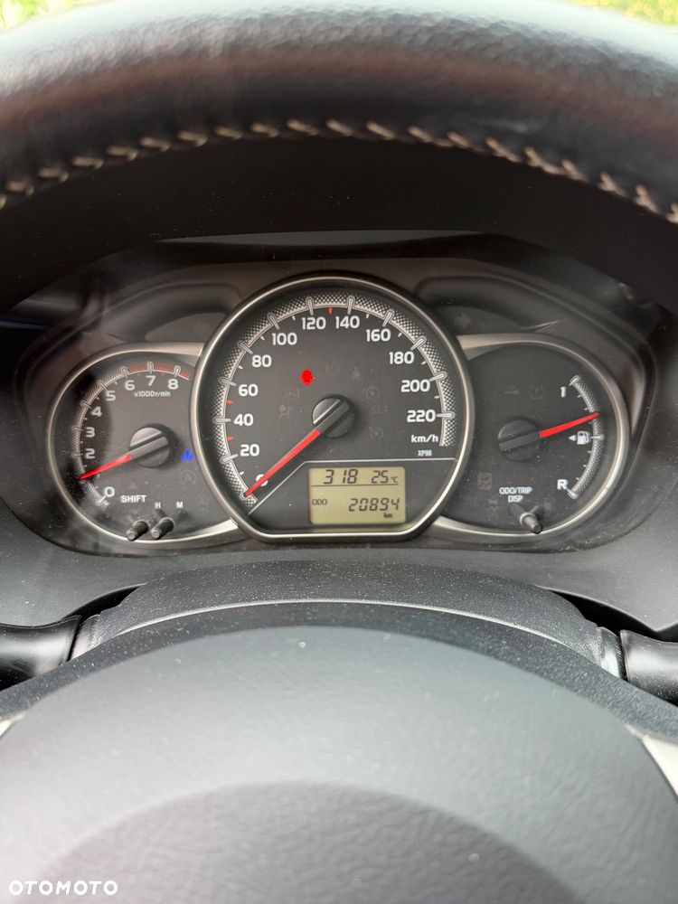 Toyota Yaris 1.33 Selection Pure - 5