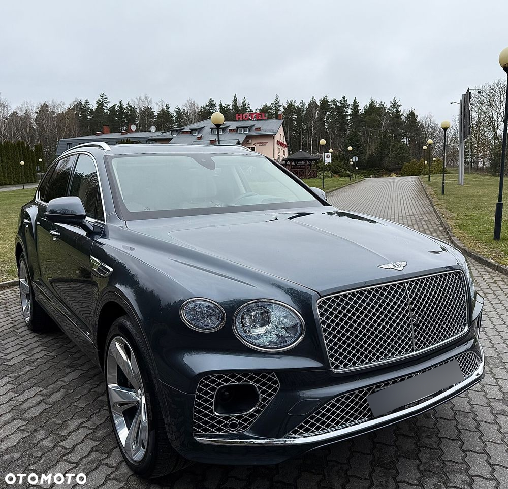Bentley Bentayga - 2