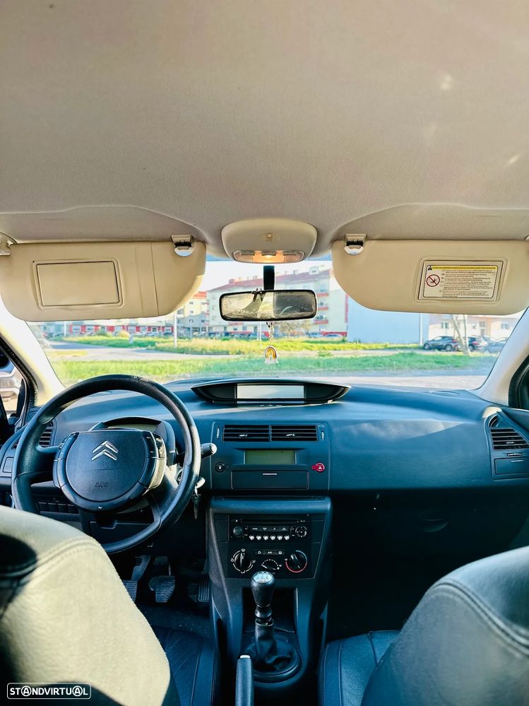 Citroën C4 1.4 16V SX - 11