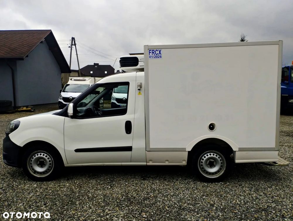 Fiat Doblo Chłodnia 105KM 2 zasilania chłodni - 6