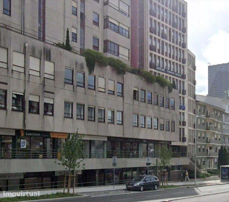 Apartamento T5 na Avenida da Boavista, com 270 m2 - Grande imagem: 5/39