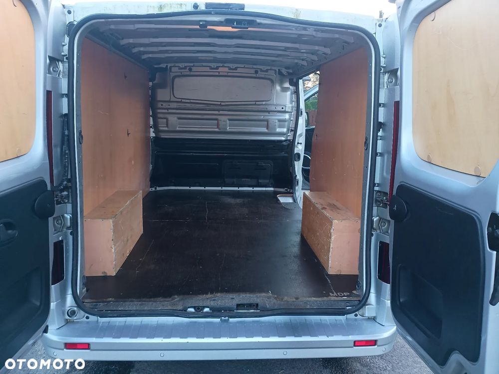 Opel Vivaro - 33