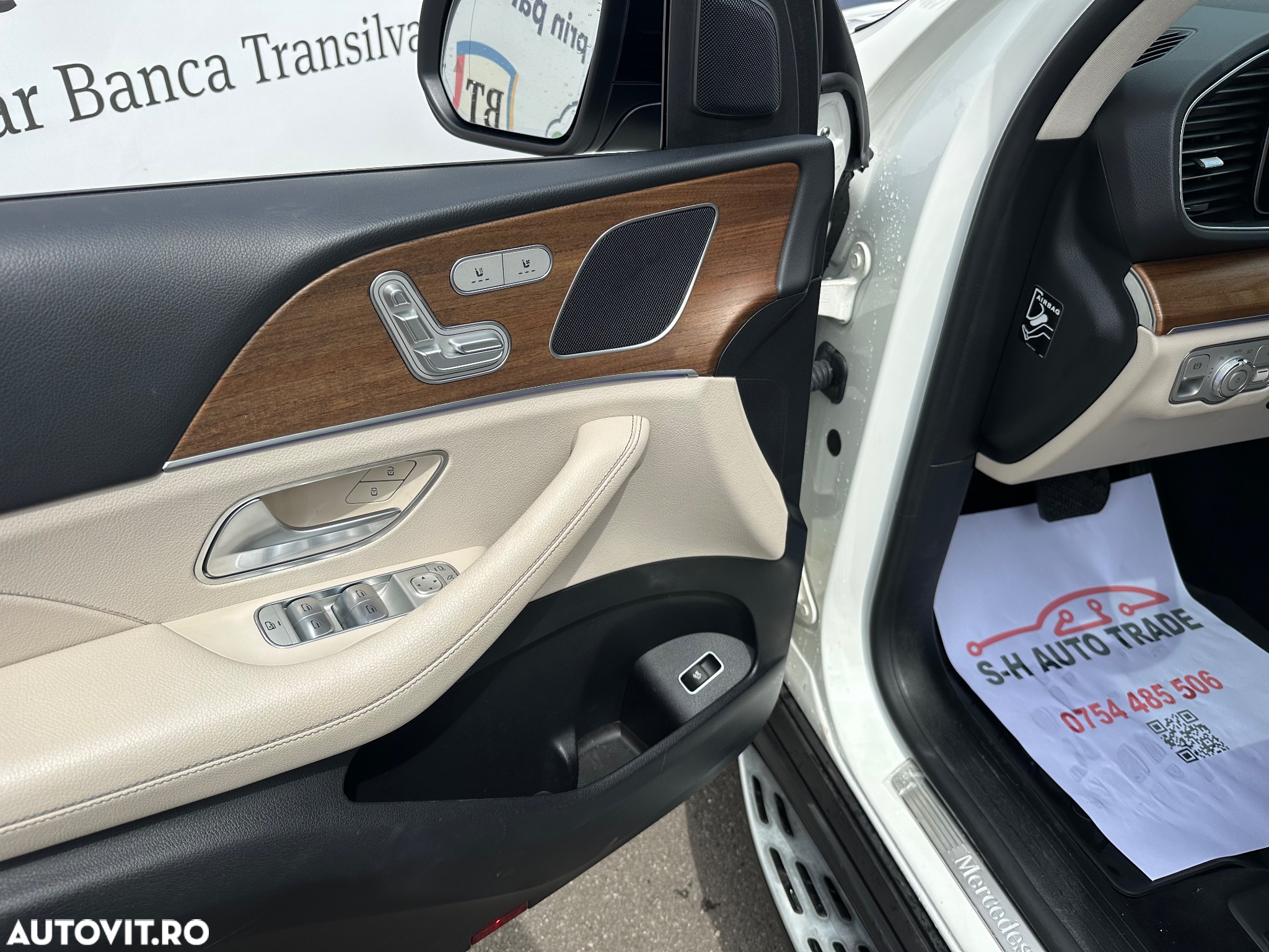 Mercedes-Benz GLE - 12