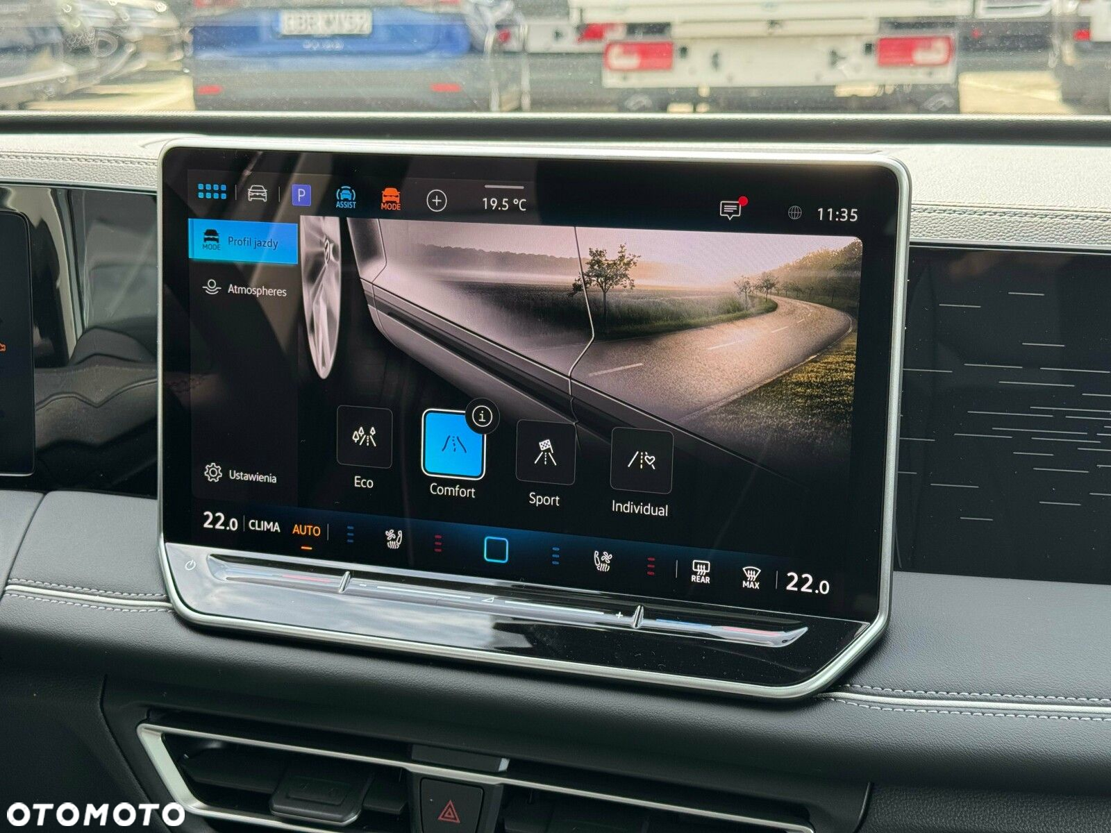 Volkswagen Tiguan - 29