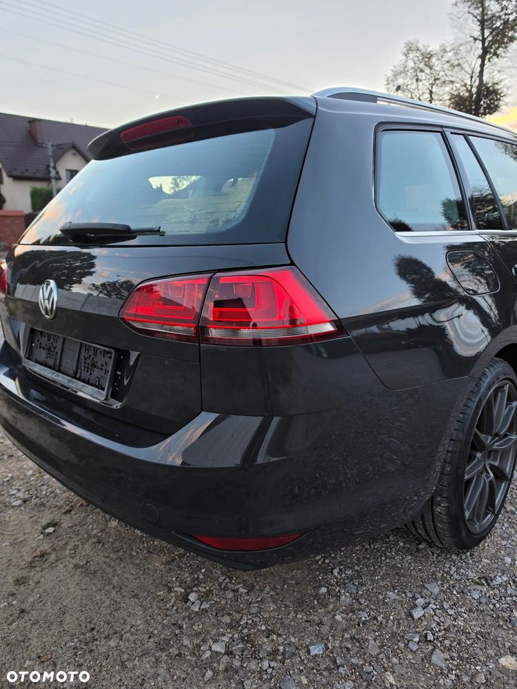 Volkswagen Golf 1.6 TDI Comfortline DSG - 7