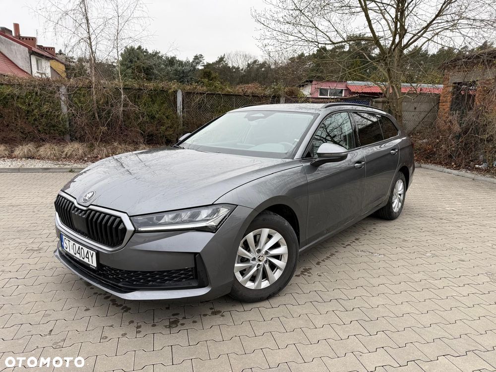 Skoda Superb 2.0 TDI SCR Essence DSG - 1