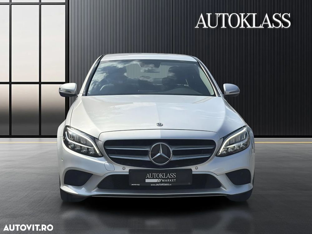 Mercedes-Benz C 180 Aut. - 9