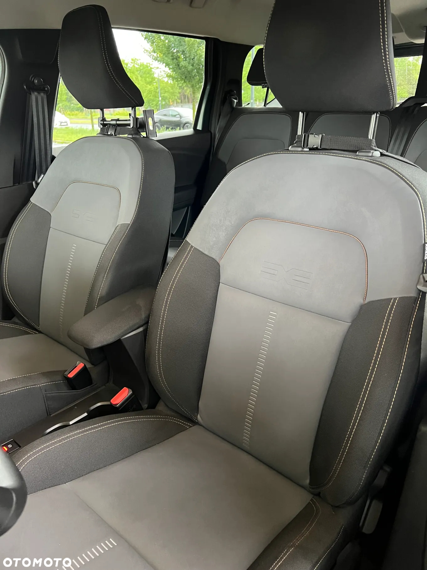 Dacia Jogger 1.0 TCe Extreme+ 7os - 10