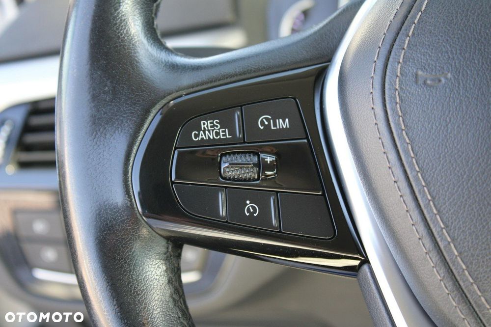 BMW Seria 5 - 27