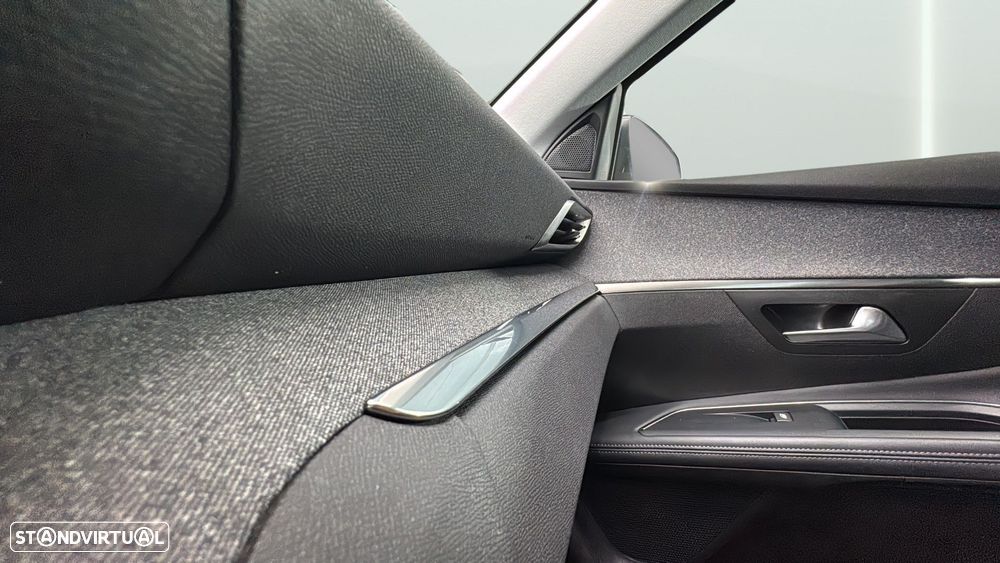 Peugeot 5008 1.5 BlueHDi Allure EAT8 - 22