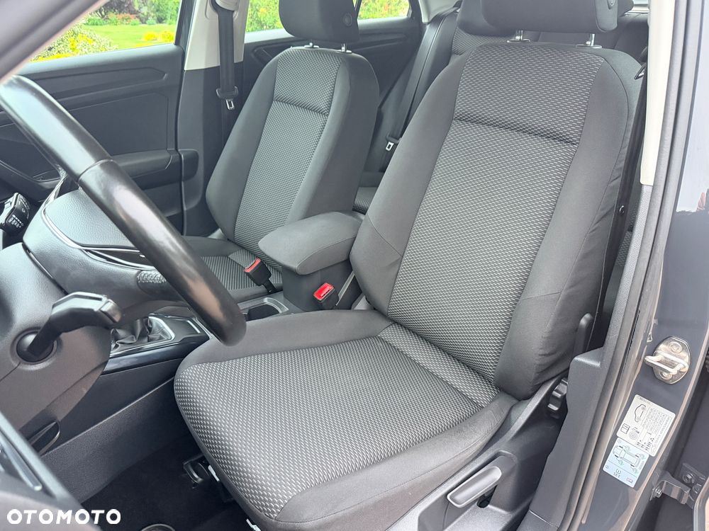 Volkswagen T-Roc 1.0 TSI Style - 26