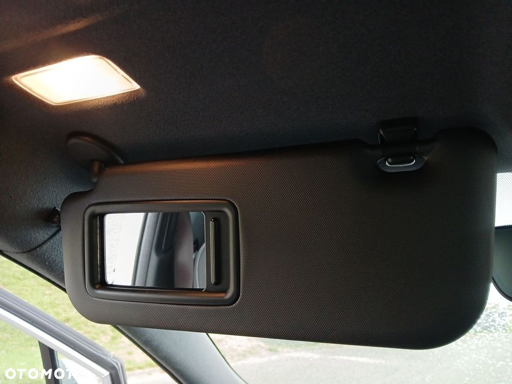 Toyota Corolla 2.0 Hybrid Comfort - 38