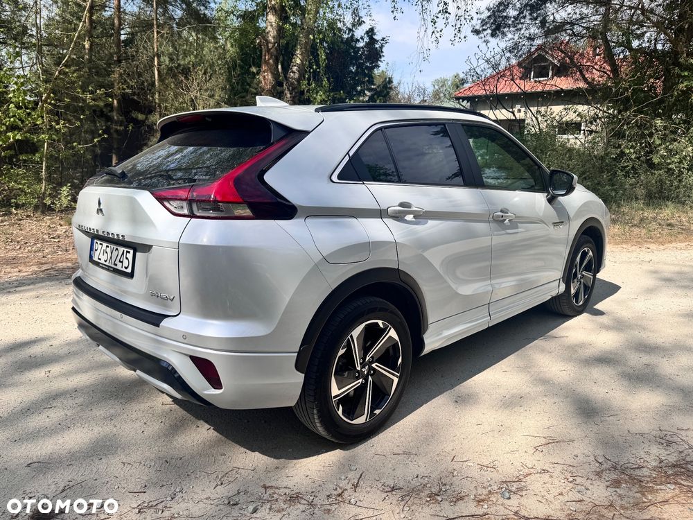 Mitsubishi Eclipse Cross 2.4 PHEV Blue Sky - 3