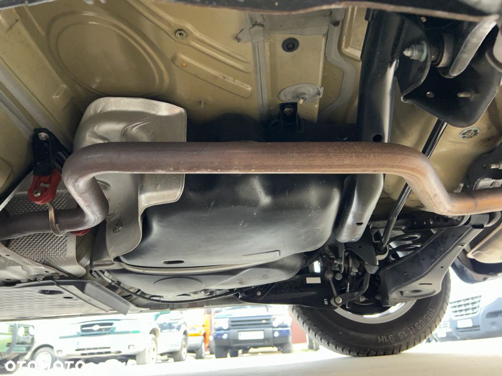 Volkswagen Golf - 11