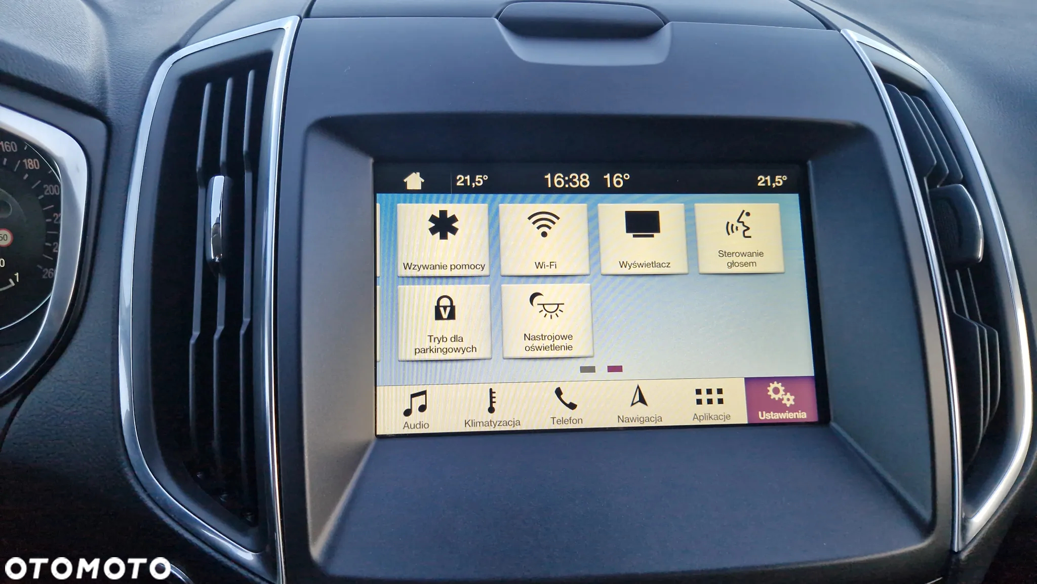 Ford S-Max 2.0 TDCi Titanium PowerShift - 24