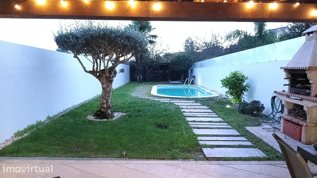 Moradia T3 com piscina e jardim em Lordelo - Grande imagem: 2/8