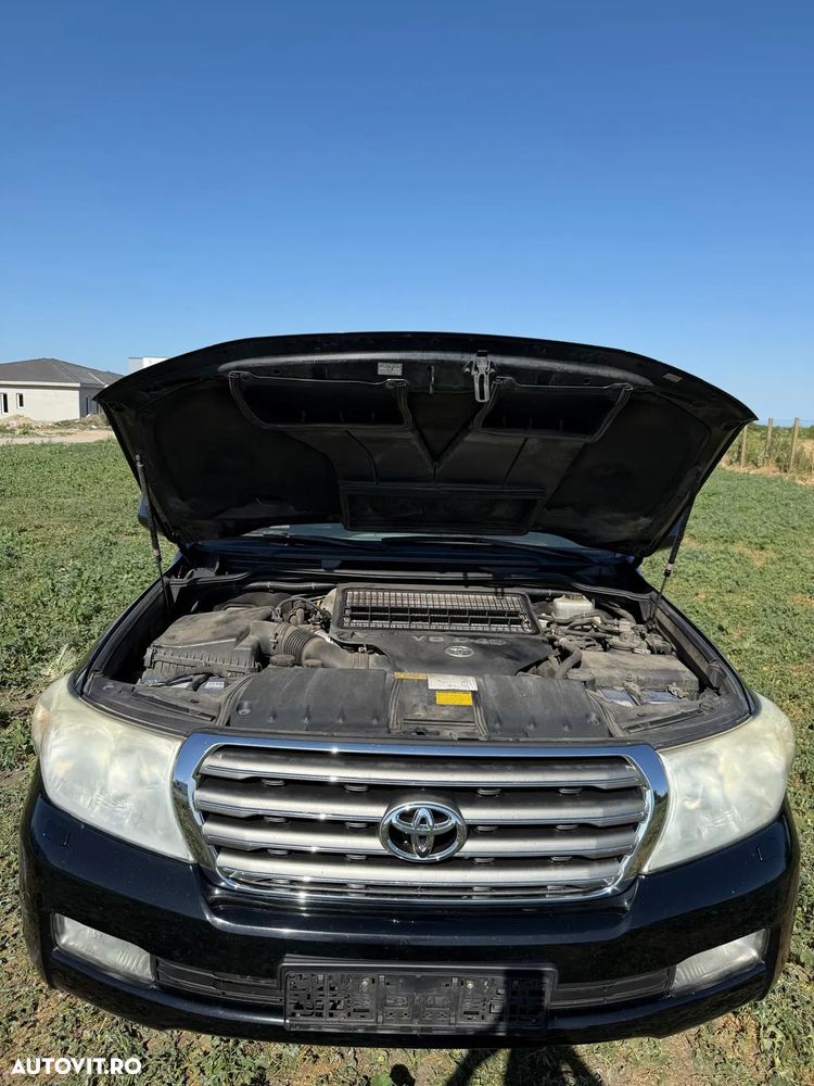 Toyota Land Cruiser V8 4.5 Aut Luxury - 38