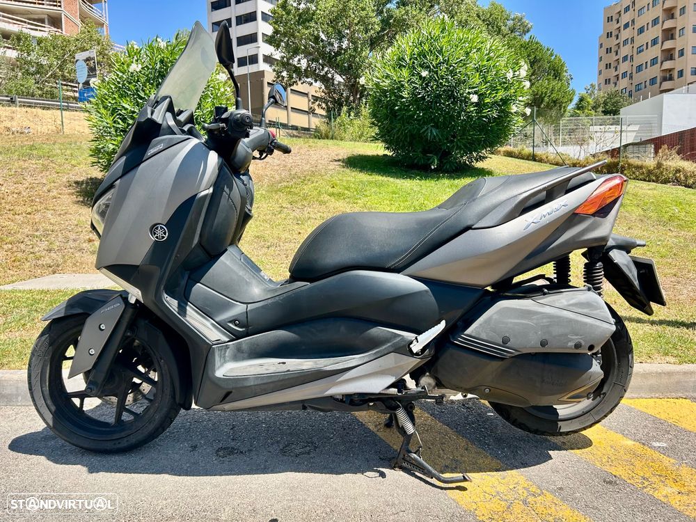 Yamaha X-Max 300 - 2