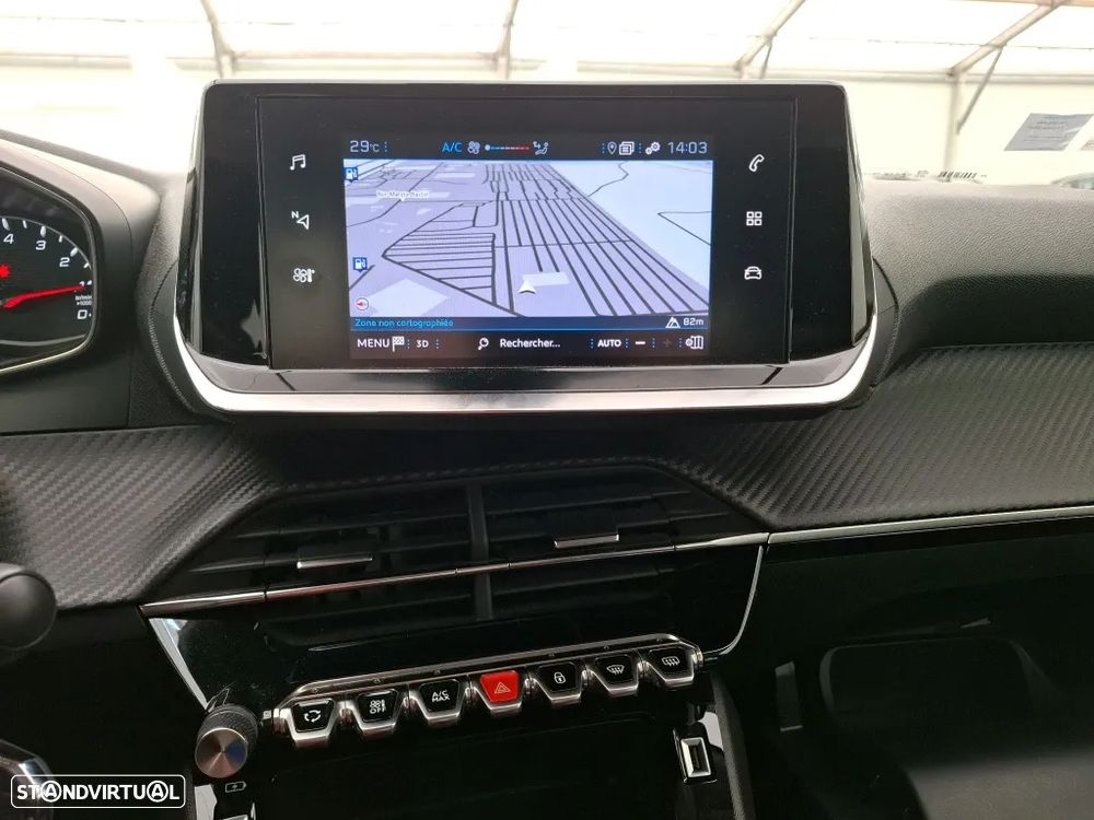 Peugeot 2008 1.2 PureTech Active Pack EAT8 - 6