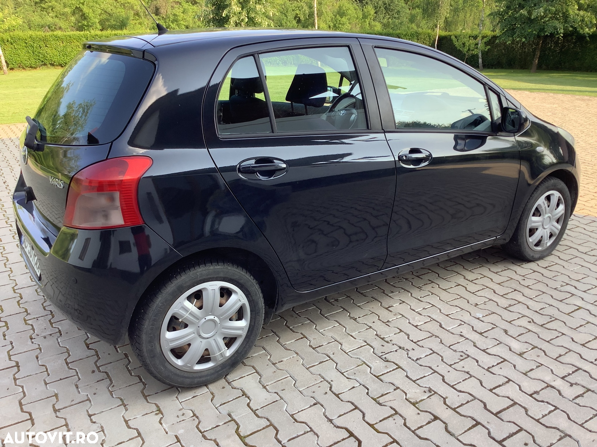 Toyota Yaris - 15