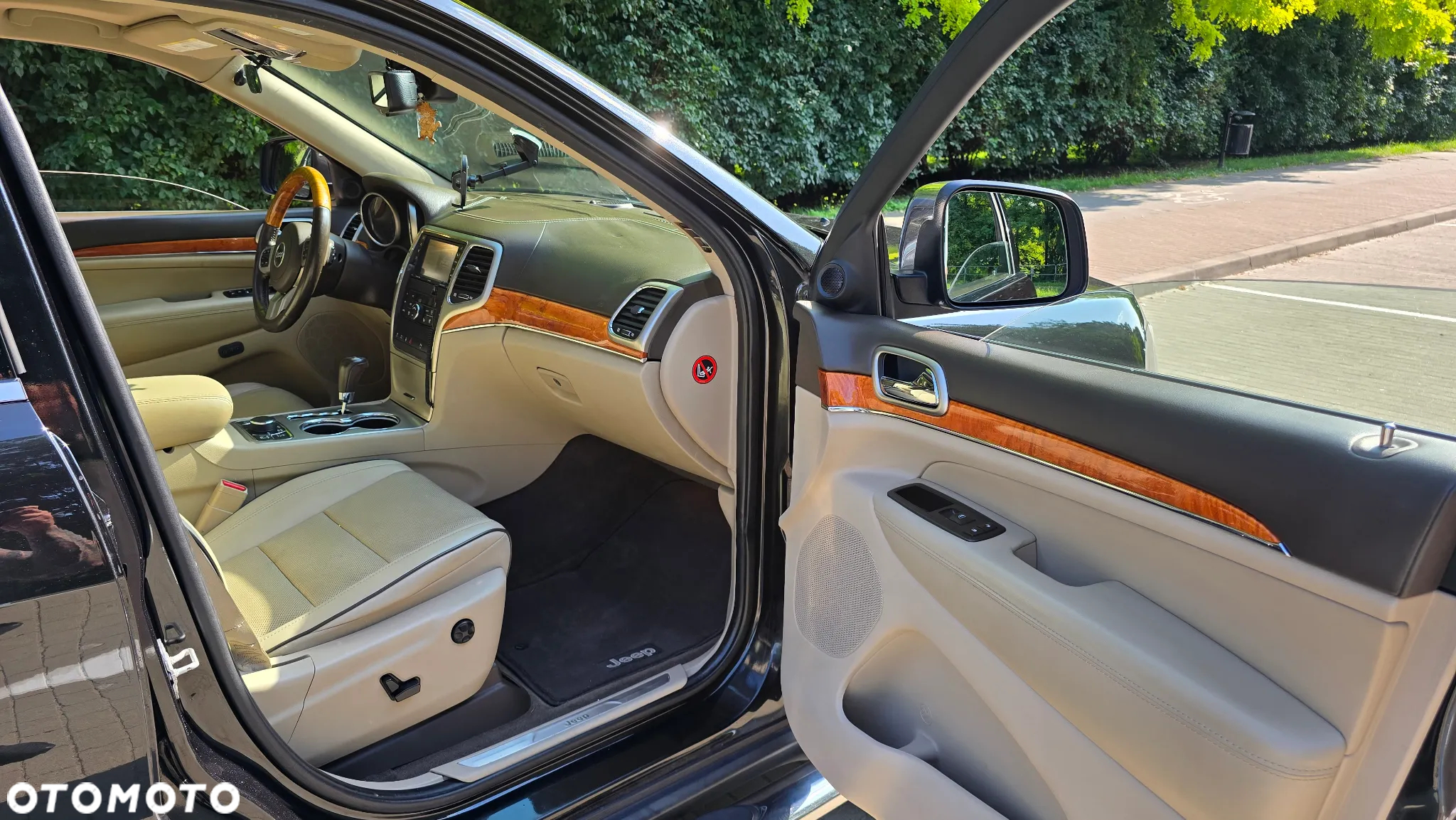 Jeep Grand Cherokee 5.7 V8 Overland - 13