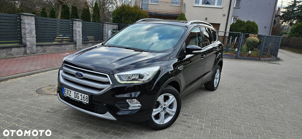 Ford Kuga 1.5 EcoBoost 2x4 Business Edition - 9