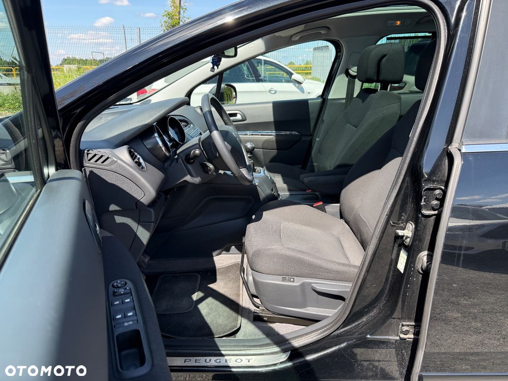 Peugeot 5008 1.6 THP Active - 24