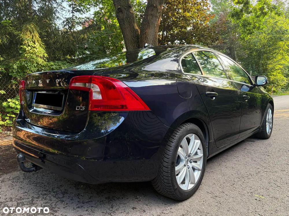 Volvo S60 D3 Drive-E Momentum - 25
