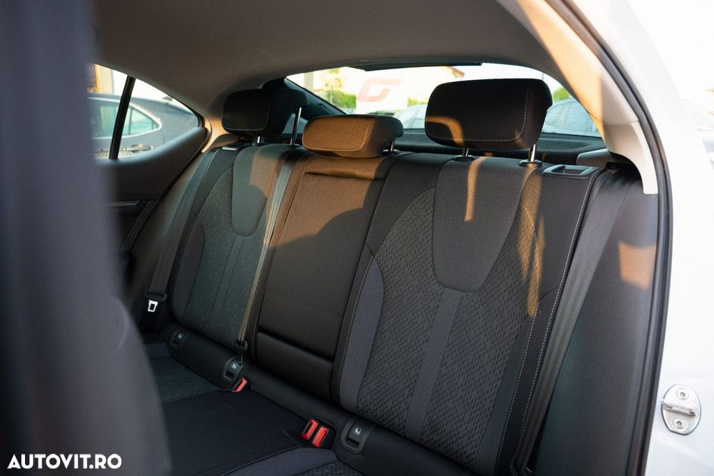 Skoda Octavia 1.5 TSI DSG Mild Hybrid Style - 24
