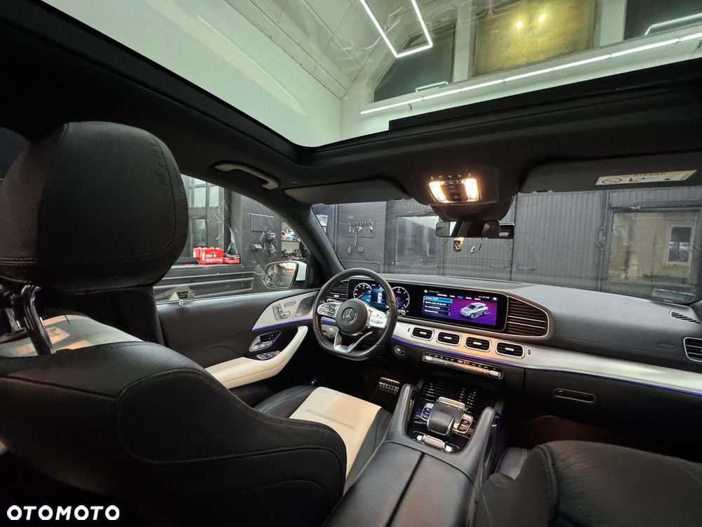 Mercedes-Benz GLE - 40