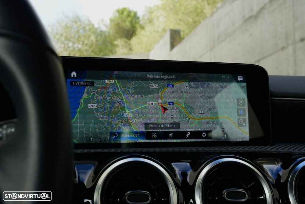 Mercedes-Benz CLA 180 Standard - 13